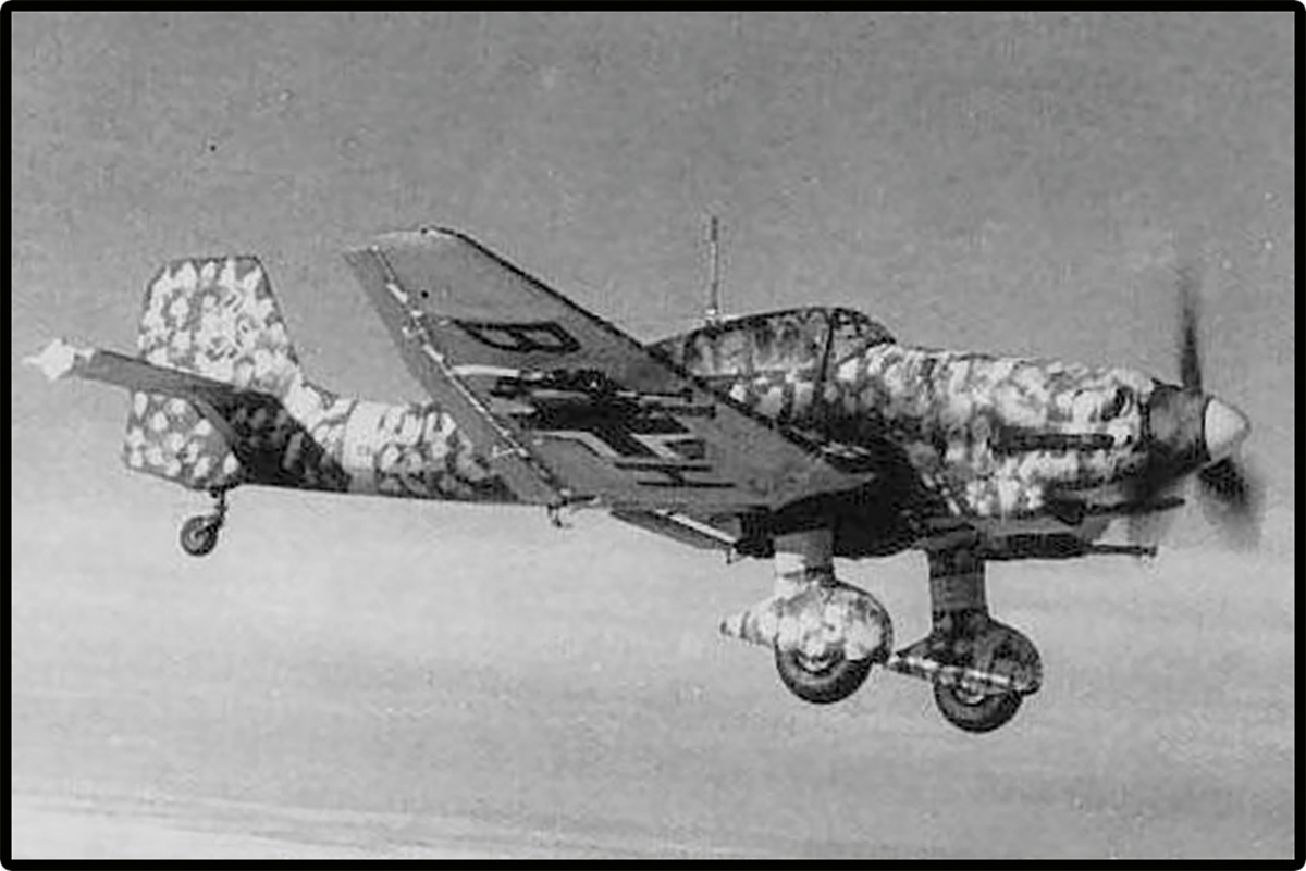 Bombardier en piqué Junkers JU 87D-3 STUKA COBI : SET #5768