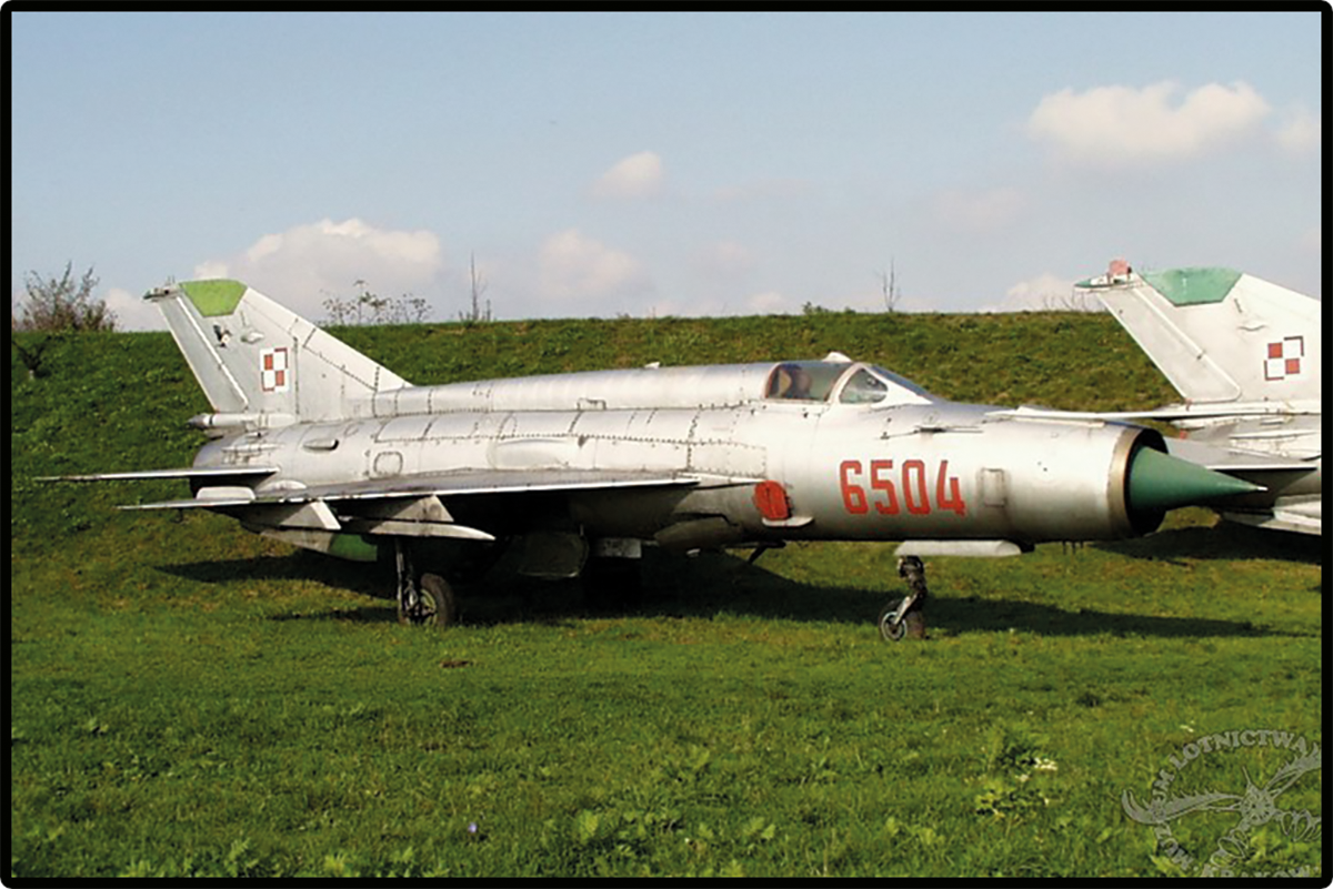 COBI MIG-21 MF Fighter Jet: Set #5918